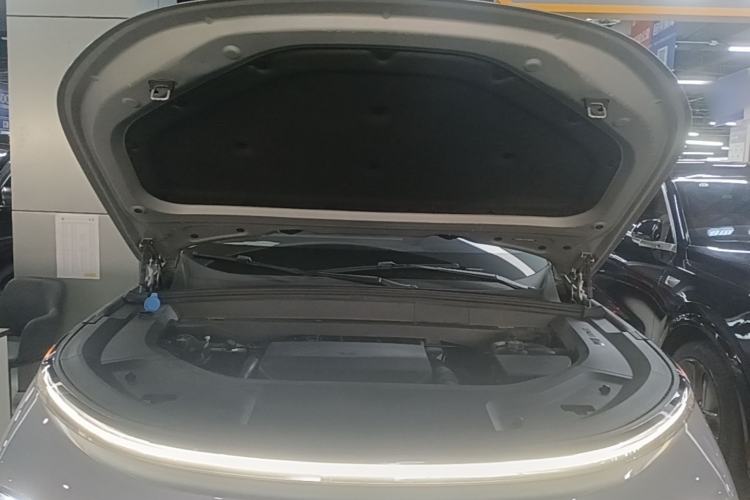 Used Li Auto L9 2022 Max model Engine Bay