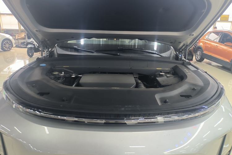 Used Li Auto L9 2022 Max model Engine Bay