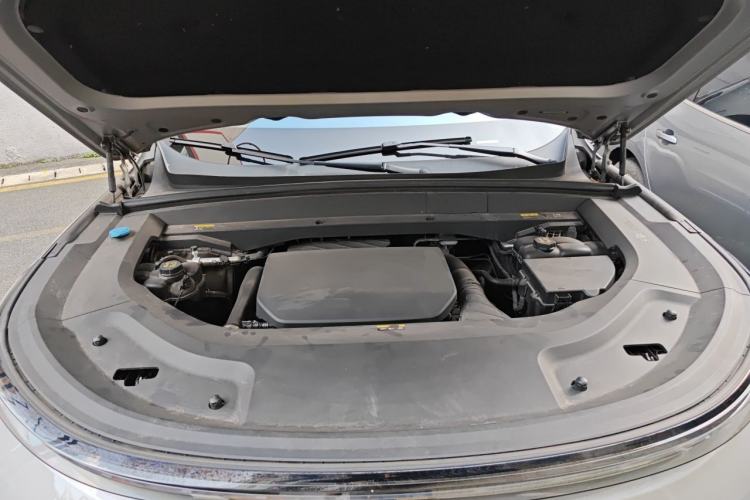 Used Li Auto L9 2022 Max model Engine Bay