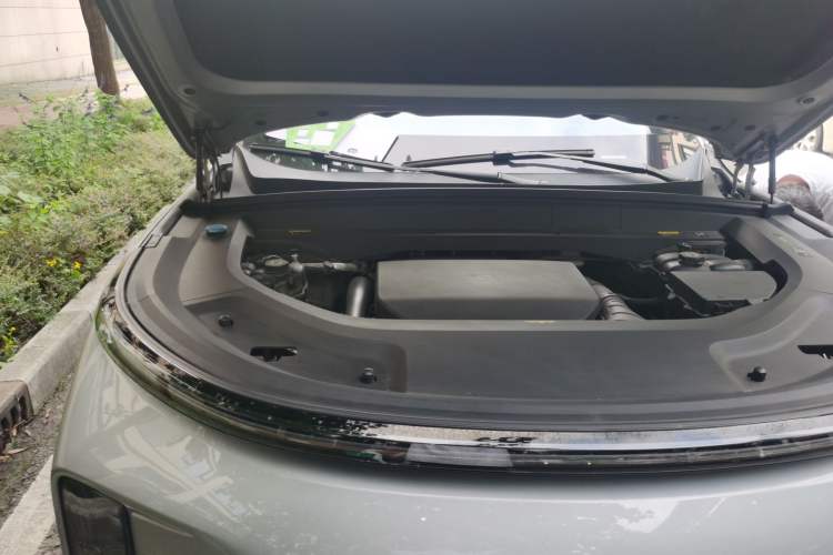 Used Li Auto L9 2022 Max model Engine Bay Right