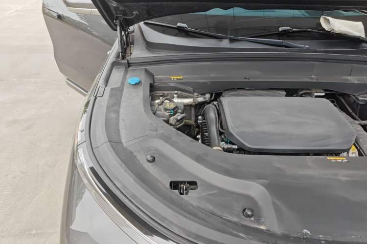 Used Li Auto L9 2022 Max model Engine Bay Right