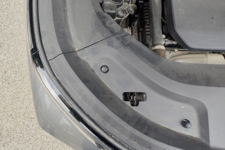 Used Li Auto L9 2022 Max model Engine Bay Right