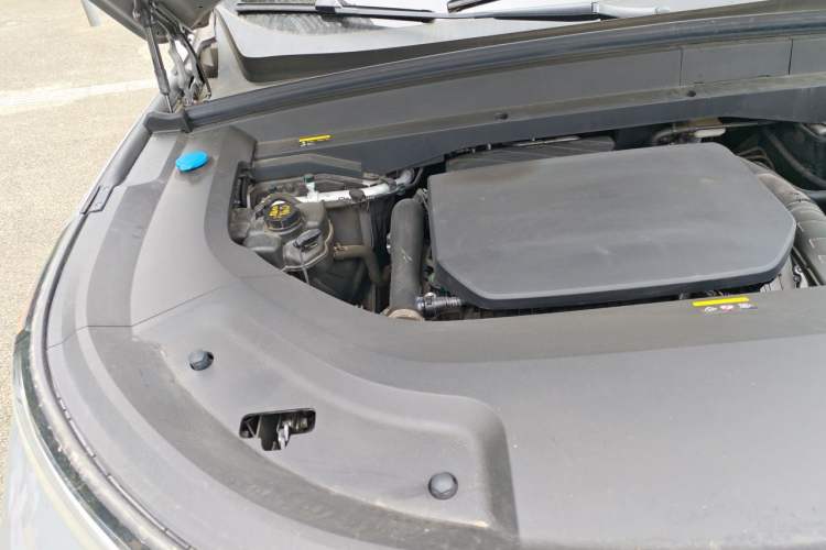 Used Li Auto L9 2022 Max model Engine Bay Right