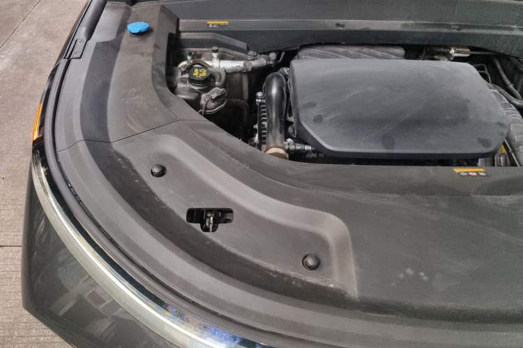 Used Li Auto L9 2022 Max model Engine Bay Right