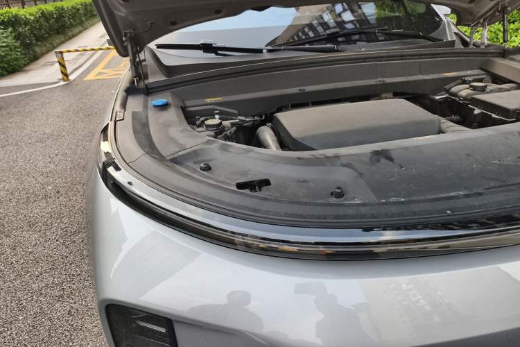 Used Li Auto L9 2022 Max model Engine Bay Right