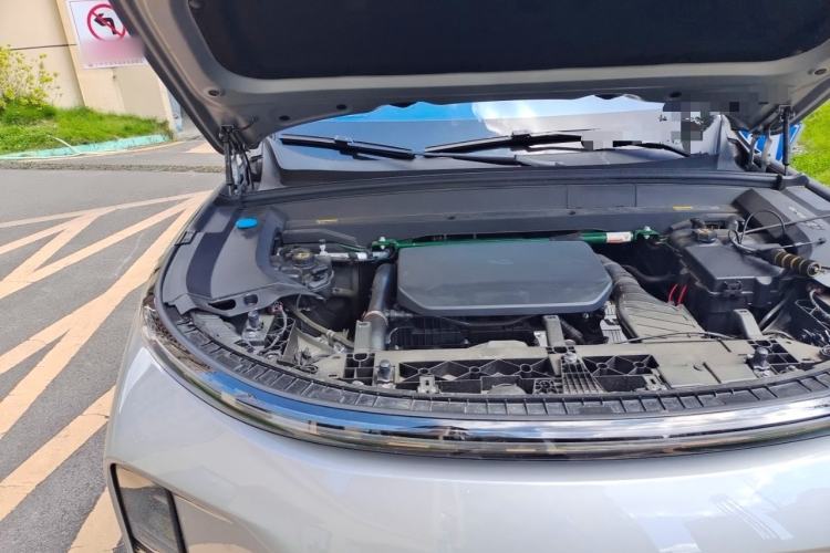 Used Li Auto L9 2022 Max model Engine Bay Right