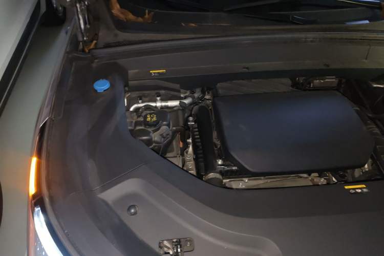 Used Li Auto L9 2022 Max model Engine Bay Right