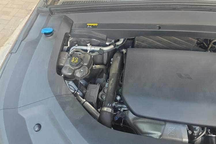 Used Li Auto L9 2022 Max model Engine Bay Right