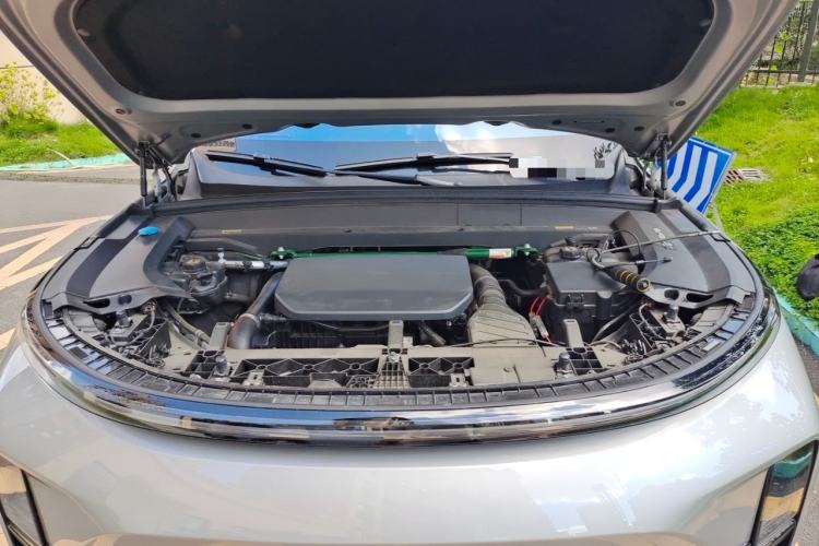 Used Li Auto L9 2022 Max model Engine Bay