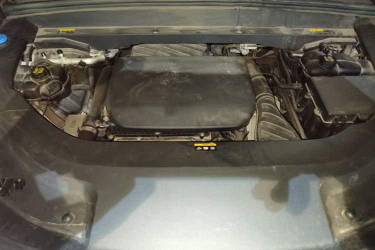 Used Li Auto L9 2022 Max model Engine Bay