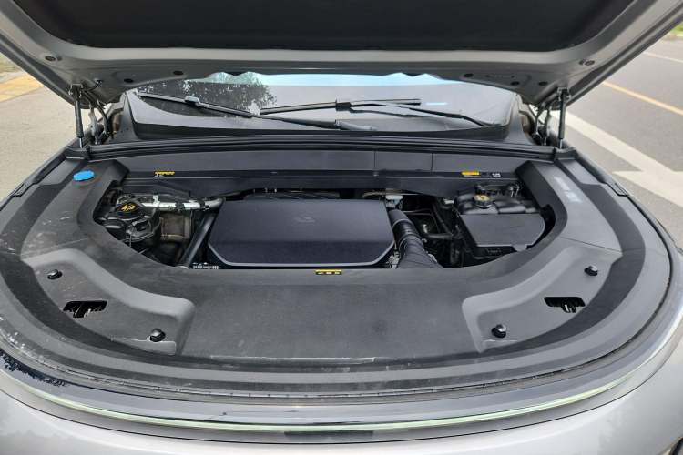 Used Li Auto L9 2022 Max model Engine Bay