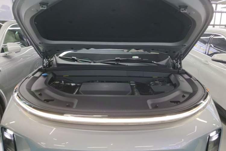 Used Li Auto L9 2022 Max model Engine Bay