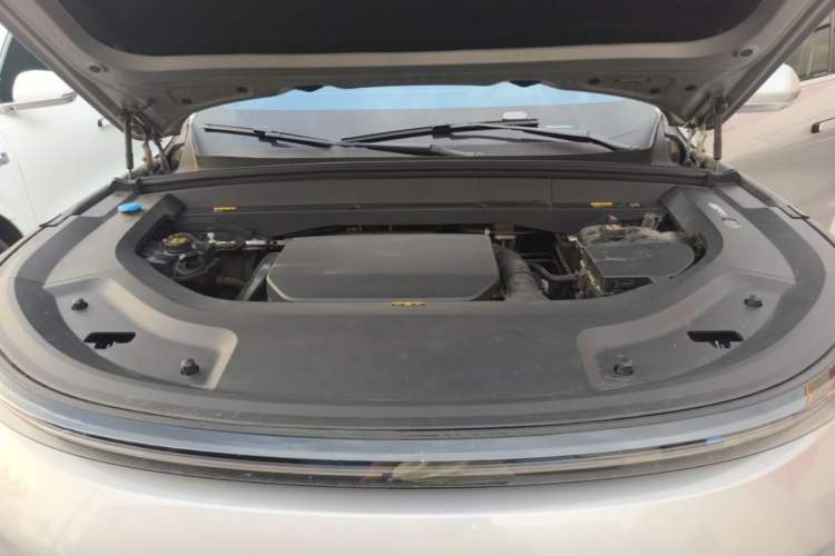 Used Li Auto L9 2022 Max model Engine Bay