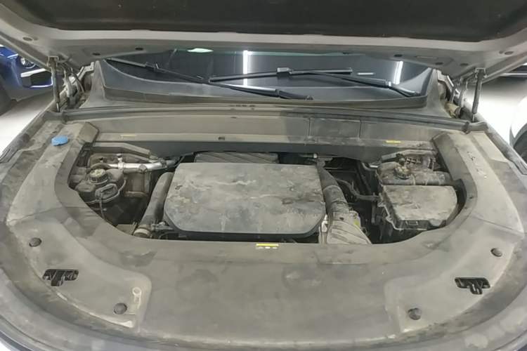 Used Li Auto L9 2022 Max model Engine Bay