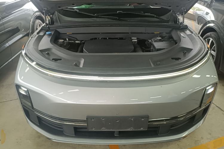 Used Li Auto L9 2022 Max model Engine Bay