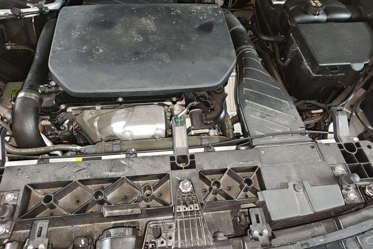 Used Li Auto L9 2022 Max model Engine Bay