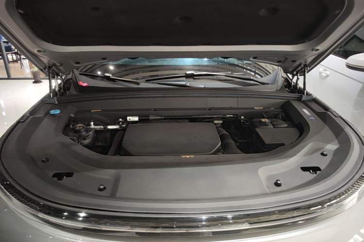 Used Li Auto L9 2022 Max model Engine Bay