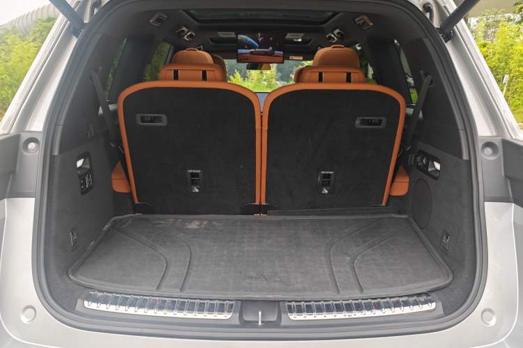 Used Li Auto L9 2022 Max model Exterior 10
