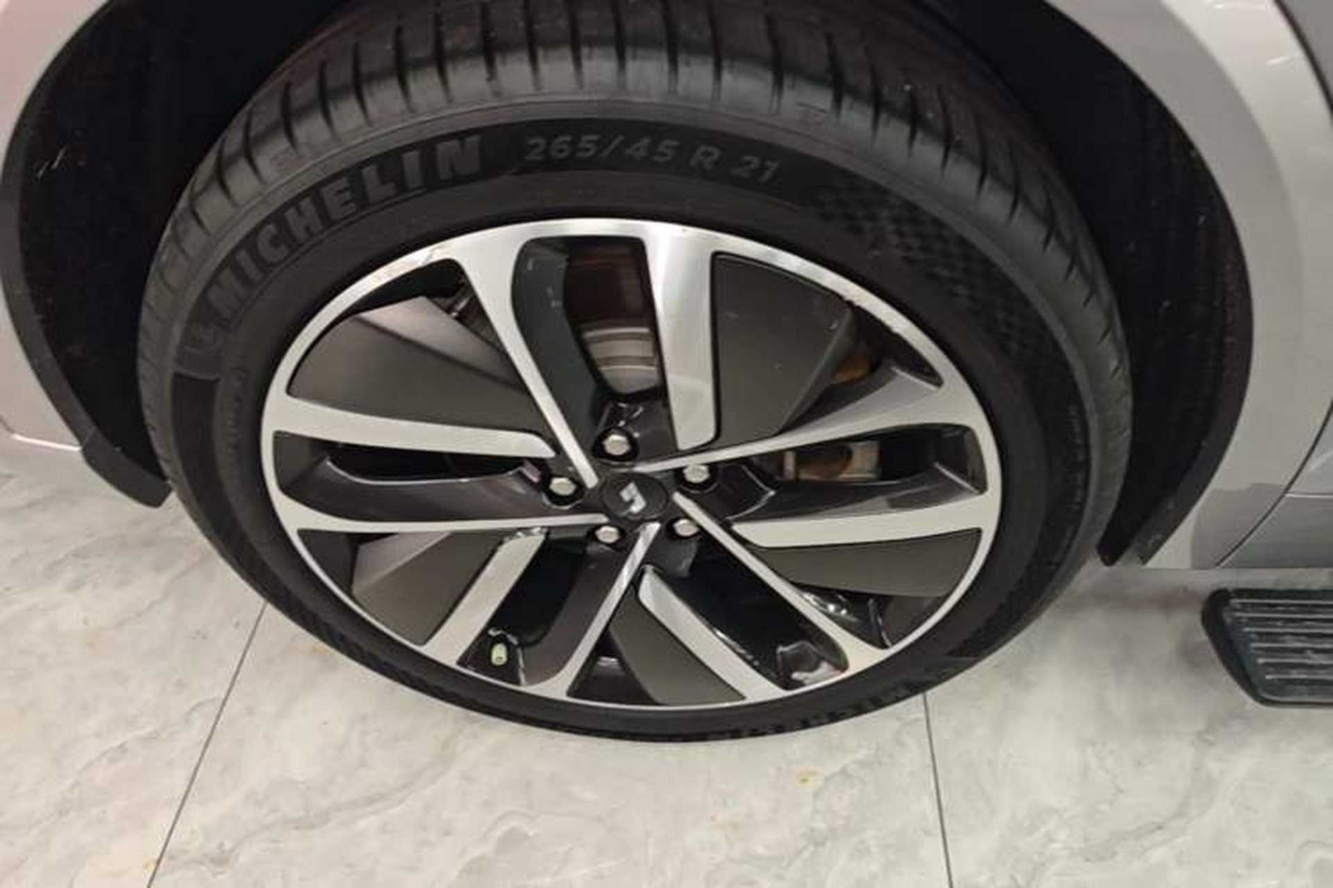 Used Li Auto L9 2022 Max model Exterior 5