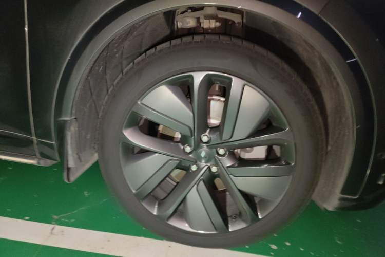 Used Li Auto L9 2022 Max model Exterior 7