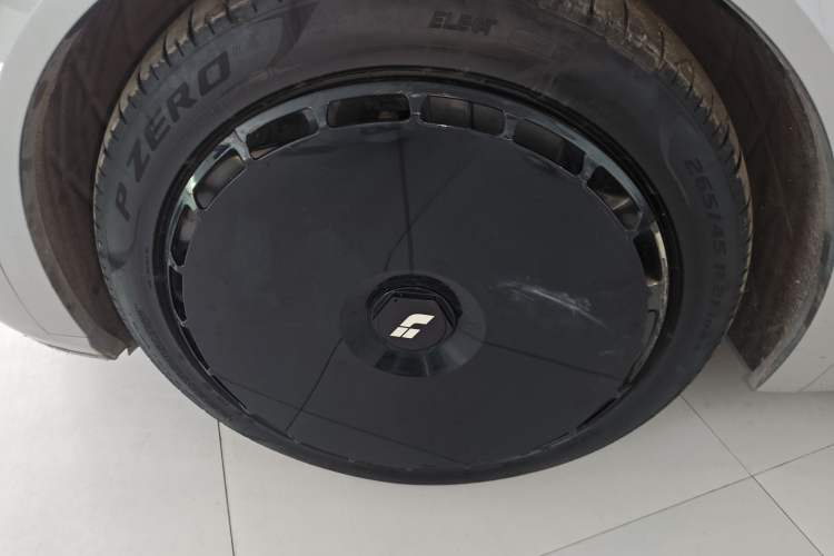 Used Li Auto L9 2022 Max model Exterior 7