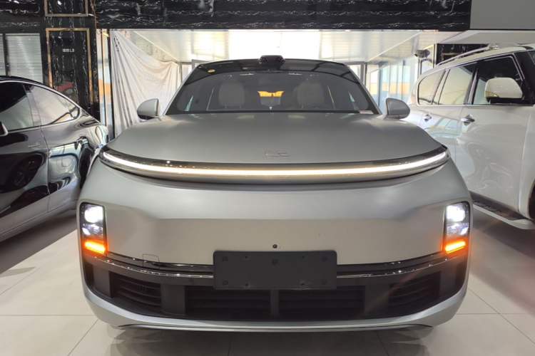 Used Li Auto L9 2022 Max model Front