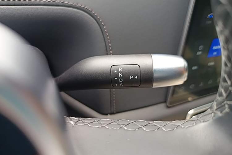 Used Li Auto L9 2022 Max model Gear Lever