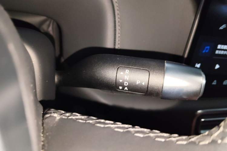 Used Li Auto L9 2022 Max model Gear Lever