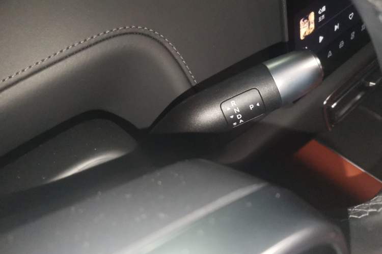 Used Li Auto L9 2022 Max model Gear Lever