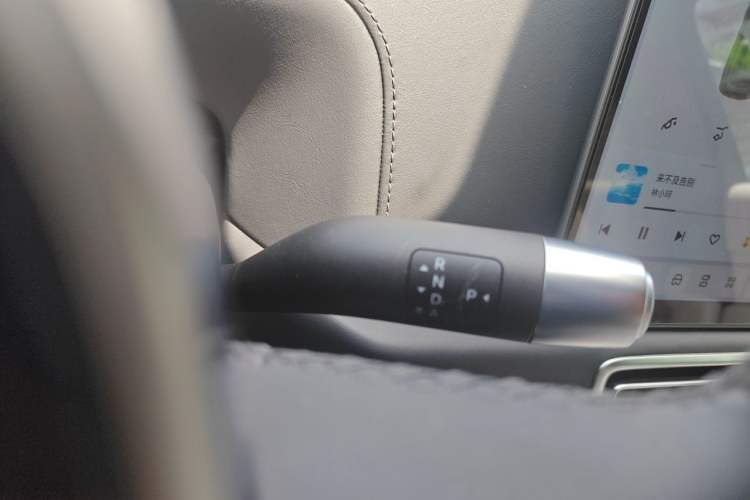 Used Li Auto L9 2022 Max model Gear Lever