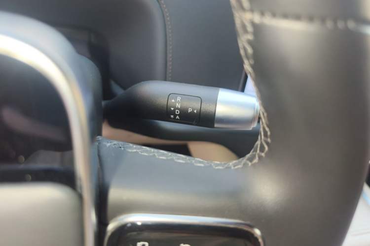 Used Li Auto L9 2022 Max model Gear Lever