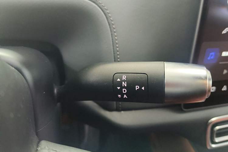 Used Li Auto L9 2022 Max model Gear Lever