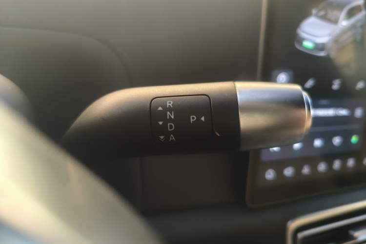 Used Li Auto L9 2022 Max model Gear Lever