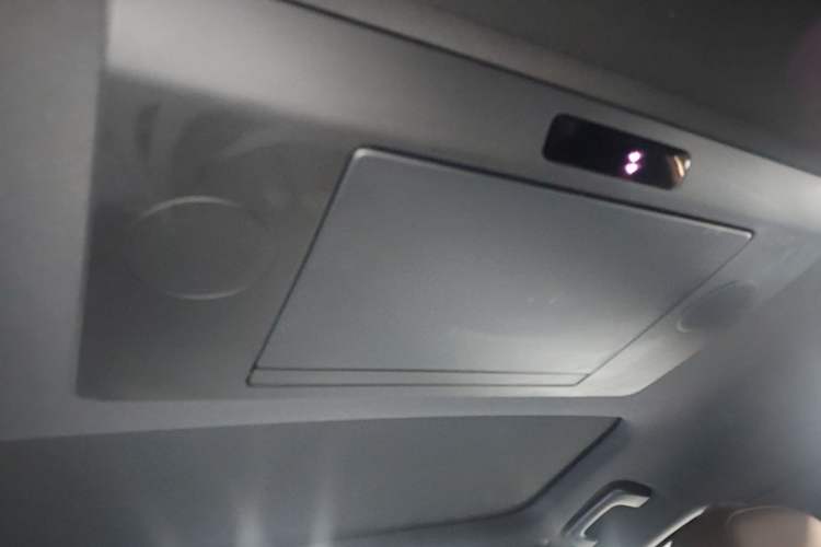 Used Li Auto L9 2022 Max model Headliner