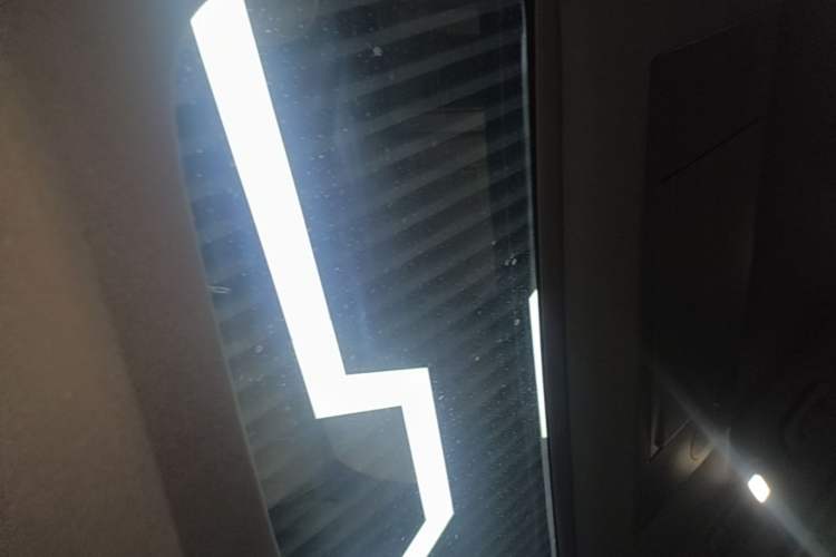Used Li Auto L9 2022 Max model Headliner