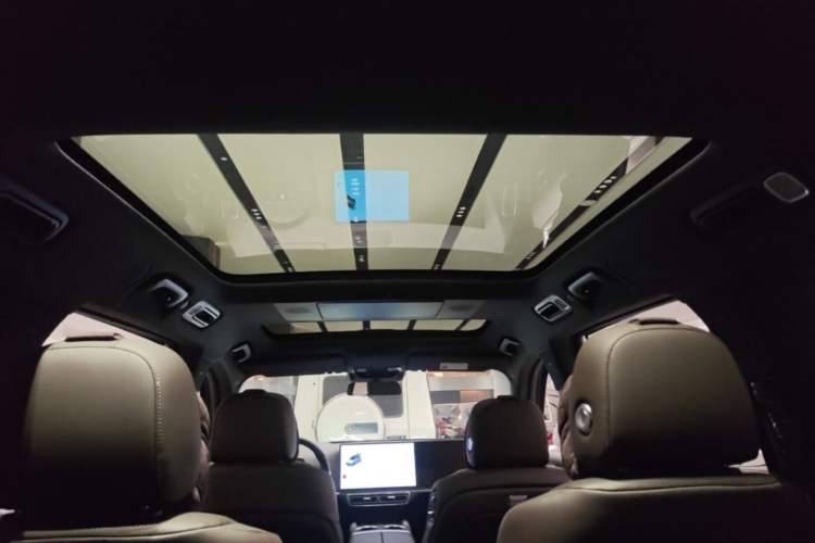 Used Li Auto L9 2022 Max model Headliner