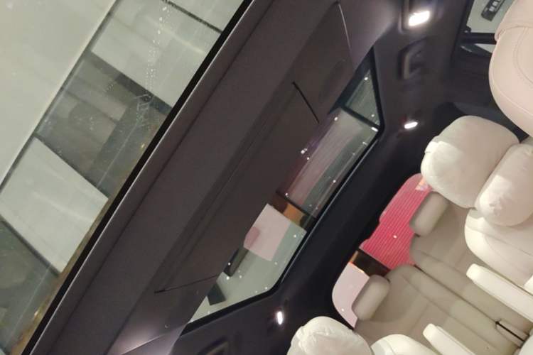Used Li Auto L9 2022 Max model Headliner