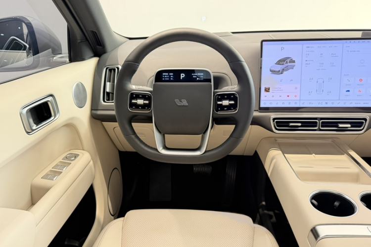 Used Li Auto L9 2022 Max model Interior 1