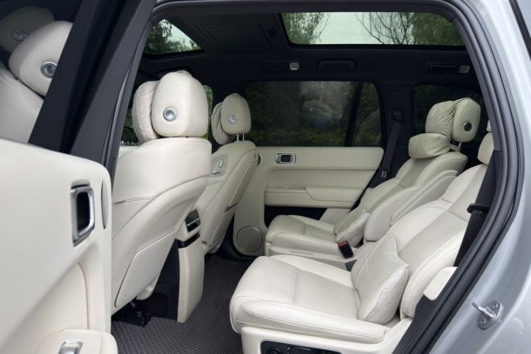 Used Li Auto L9 2022 Max model Interior 1