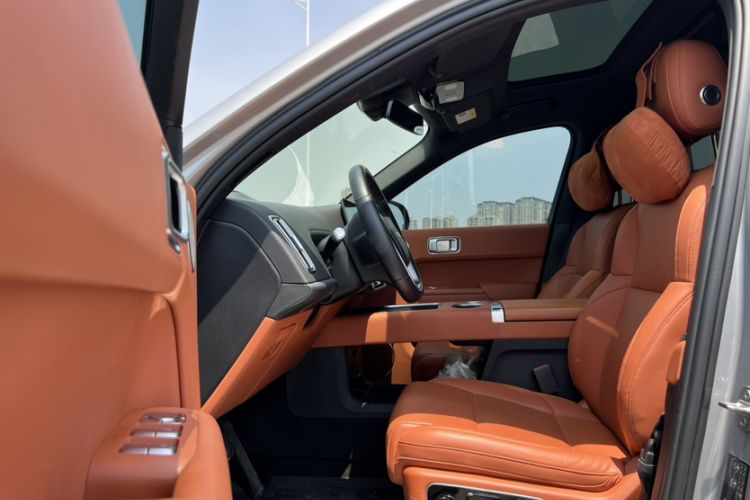 Used Li Auto L9 2022 Max model Interior 1