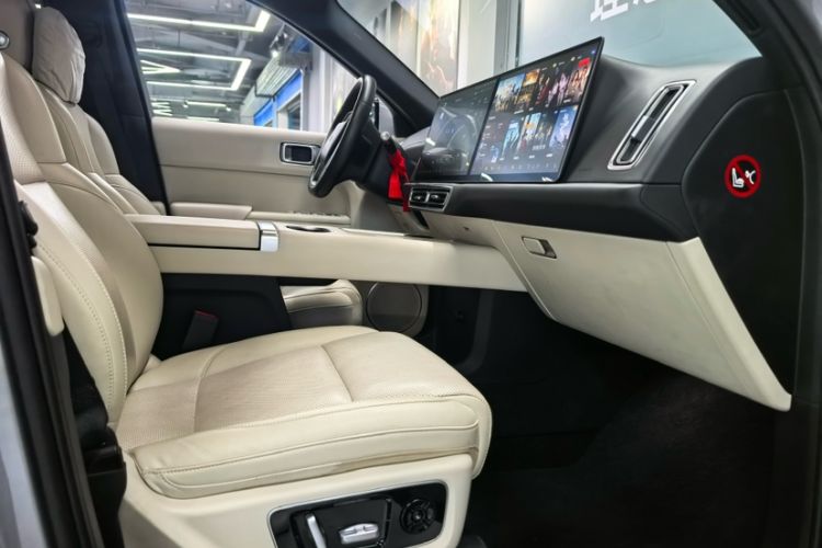 Used Li Auto L9 2022 Max model Interior 10