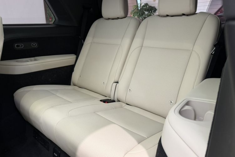 Used Li Auto L9 2022 Max model Interior 2