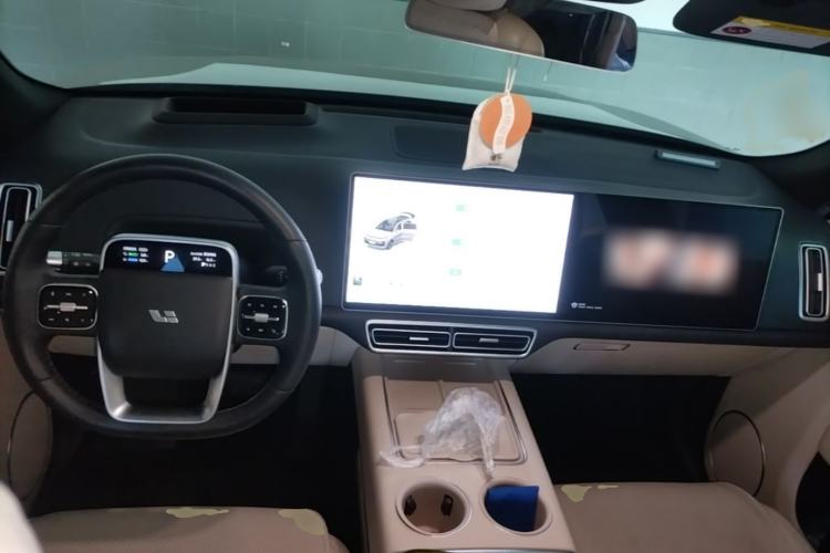 Used Li Auto L9 2022 Max model Interior 2