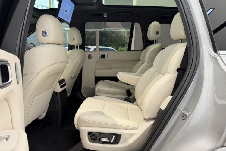 Used Li Auto L9 2022 Max model Interior 3