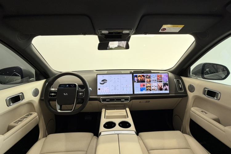 Used Li Auto L9 2022 Max model Interior 4