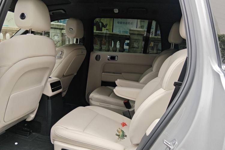 Used Li Auto L9 2022 Max model Interior 4