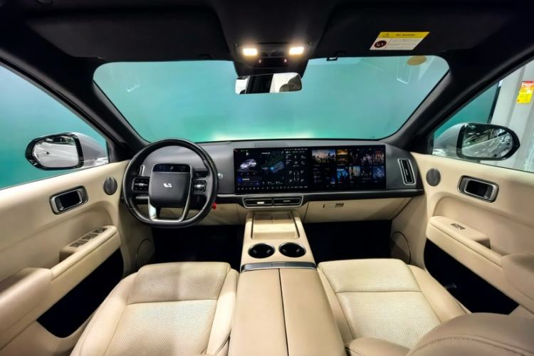 Used Li Auto L9 2022 Max model Interior 7