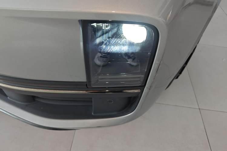 Used Li Auto L9 2022 Max model Left Front Headlight