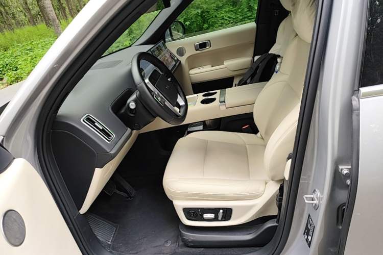 Used Li Auto L9 2022 Max model Left Front Seat