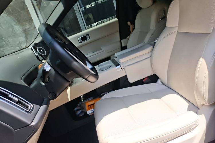Used Li Auto L9 2022 Max model Left Front Seat